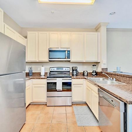 Bright Condo - 2Br With Pool & Hot Tub, Near Disney! Orlando Dış mekan fotoğraf