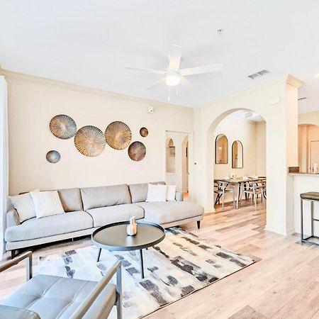 Bright Condo - 2Br With Pool & Hot Tub, Near Disney! Orlando Dış mekan fotoğraf