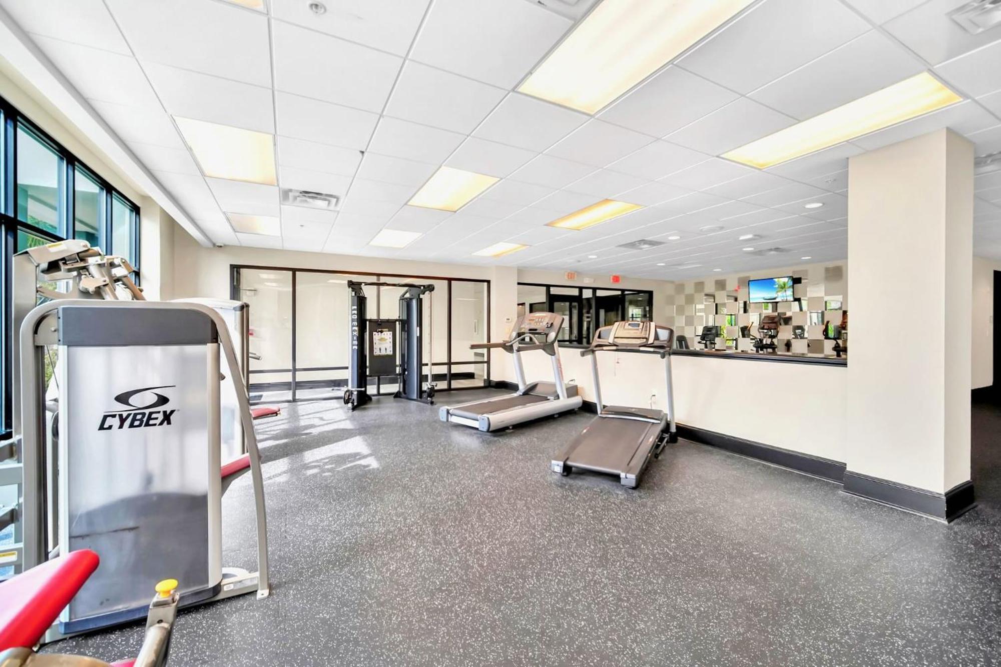 Bright Condo - 2Br With Pool & Hot Tub, Near Disney! Orlando Dış mekan fotoğraf